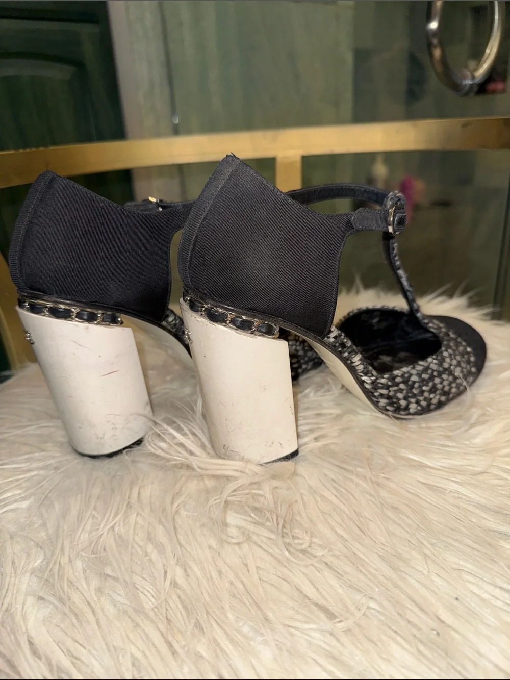 Chanel Black/Monochrome Tweed Fabric Chain T Strap Pumps Size 38.5
